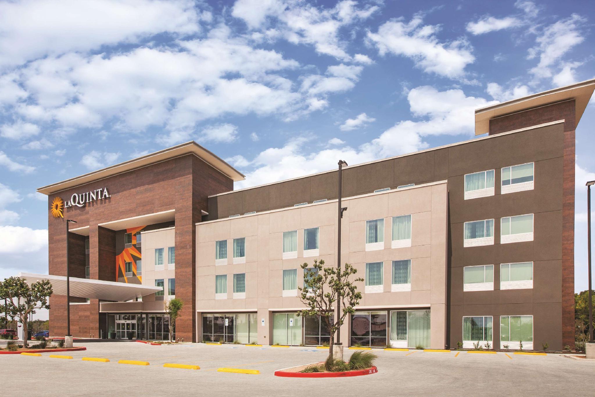 La Quinta By Wyndham Mcallen La Plaza Mall McAllen Exterior foto