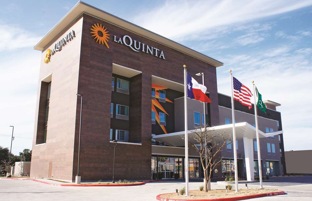 La Quinta By Wyndham Mcallen La Plaza Mall McAllen Exterior foto