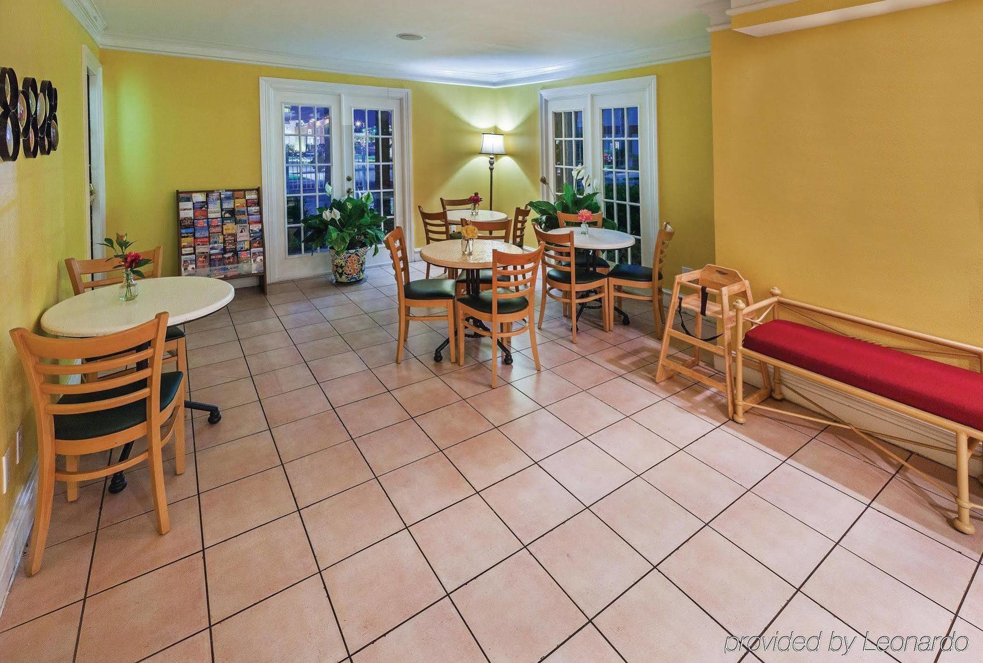 La Quinta By Wyndham Mcallen La Plaza Mall McAllen Exterior foto
